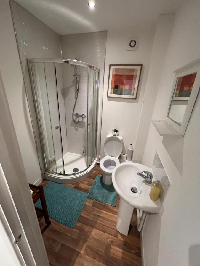 A Spacious Flat Cardiff Luaran gambar