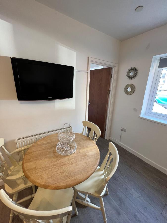 A Spacious Flat Cardiff Luaran gambar