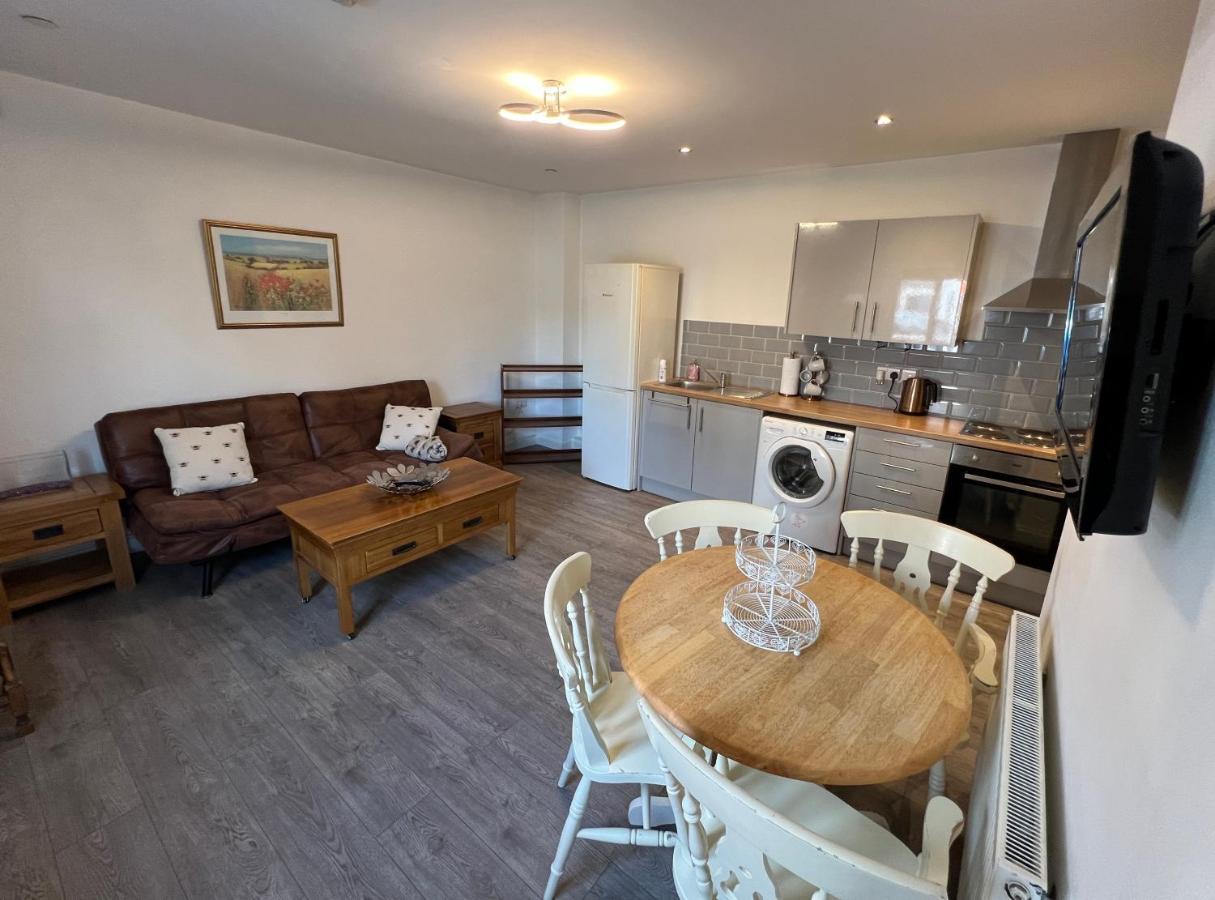 A Spacious Flat Cardiff Luaran gambar